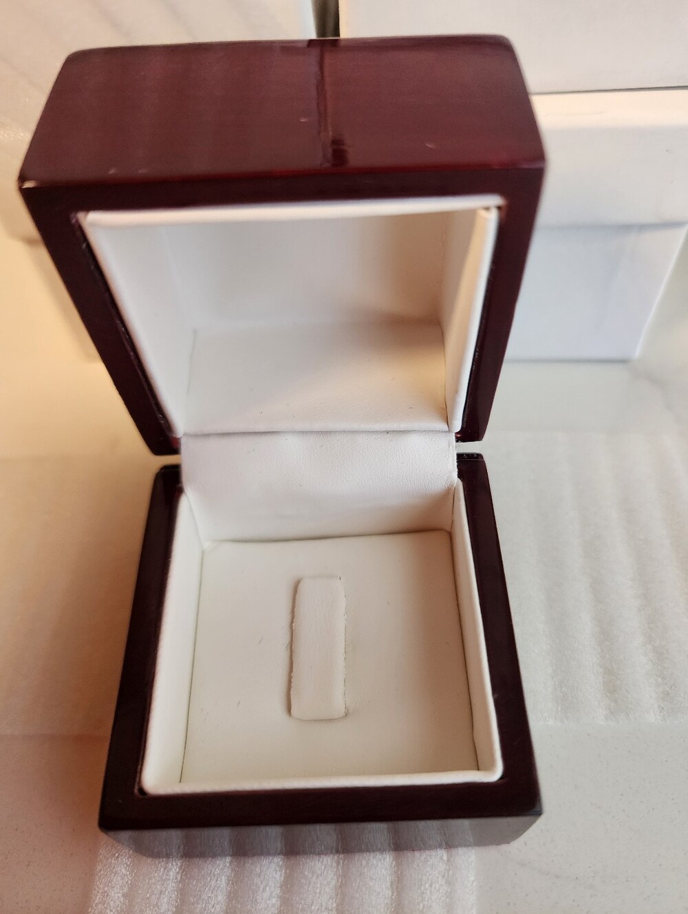 8 Brand New Ring Jewelry Boxes. Dark Burgundy Wood. Excellent Quality. Bulk Sale